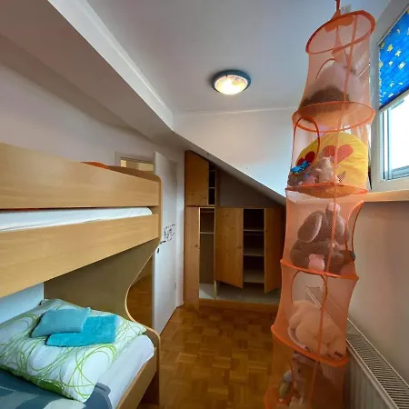 Apartment - Huge Terrace, Free P, Wi - Fi, Ac